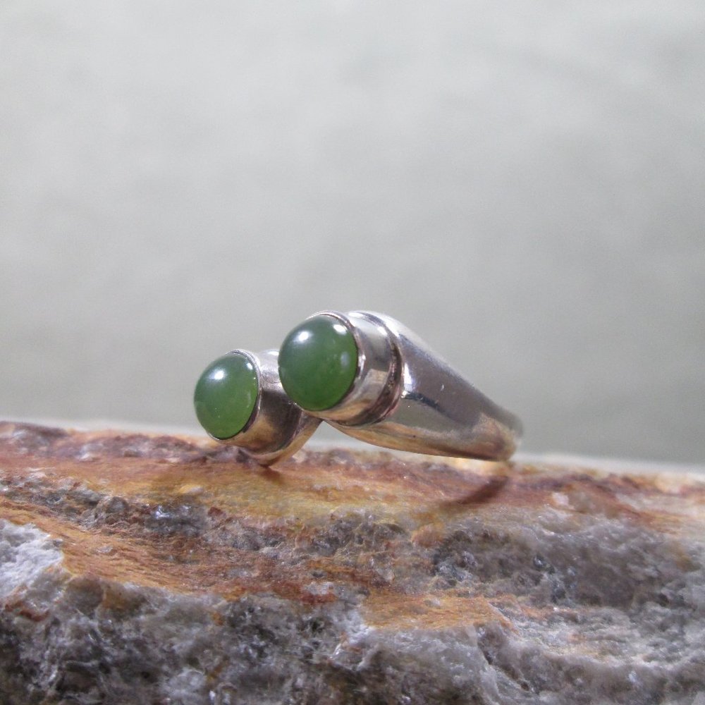 Sterling Silver Jade Ring TWIN SUN Studio Design - Picture 7 of 8